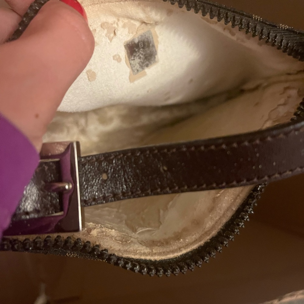 Authentic fendi bag - Picture 5 of 8